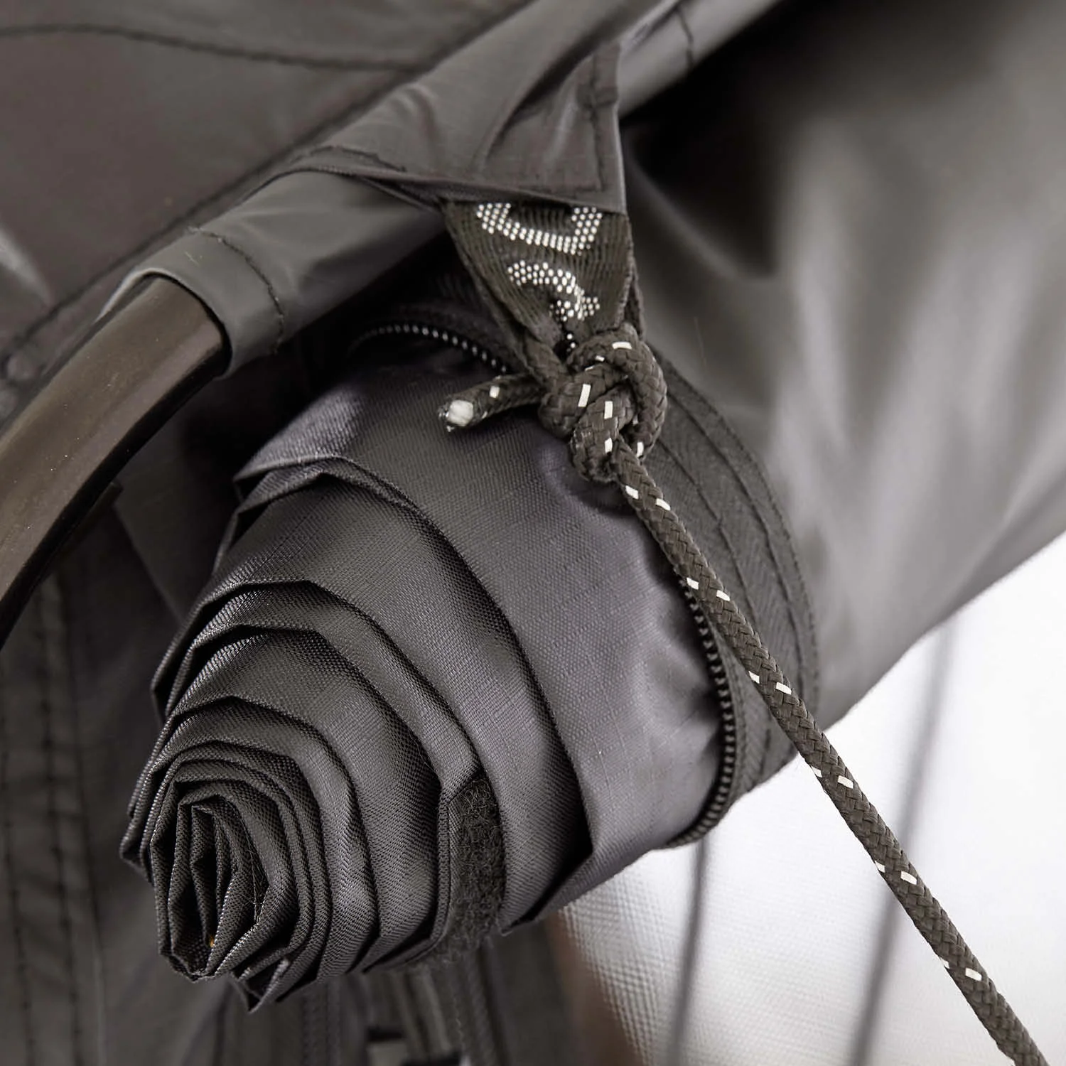 Vorzelt CUMARU LIGHT 152 schwarz-goldbraun 16